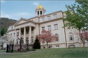 boone county courthouse.jpg